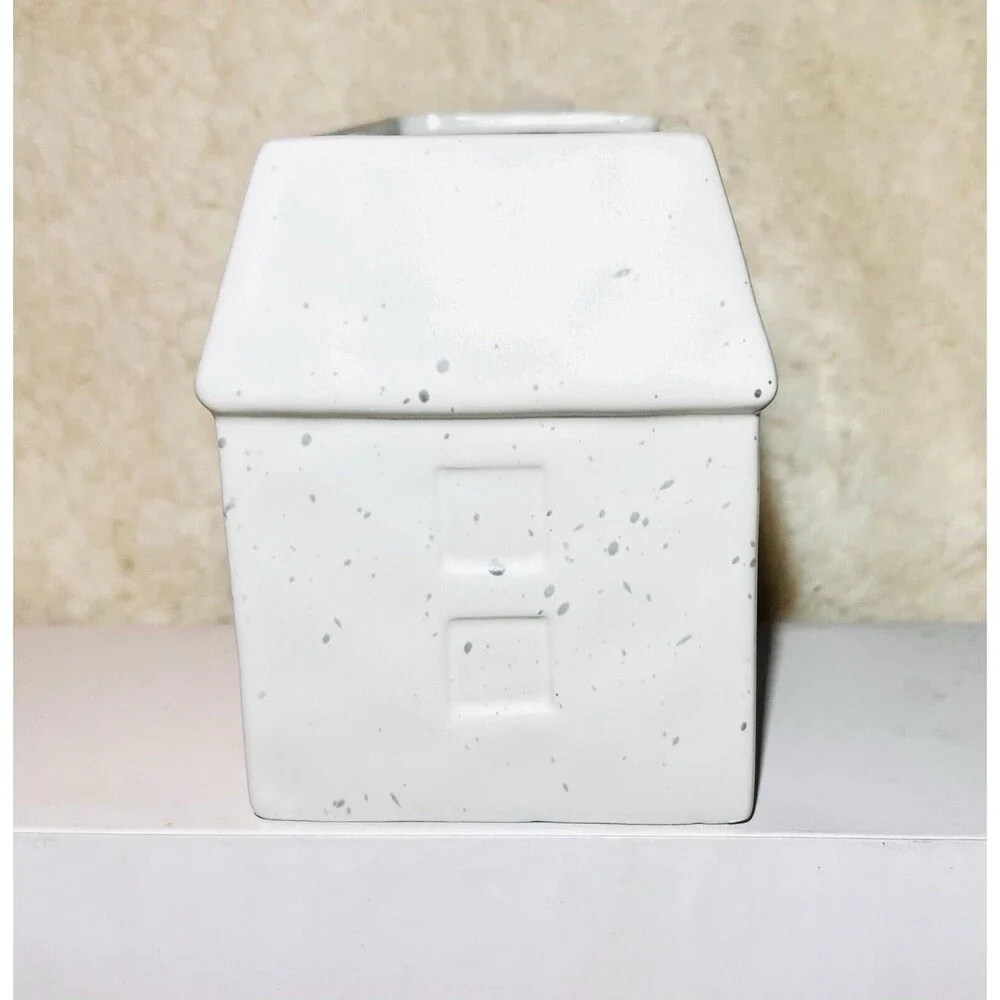 Target Ceramic House Planter Cottage White Speckle Bullseye Playground - New